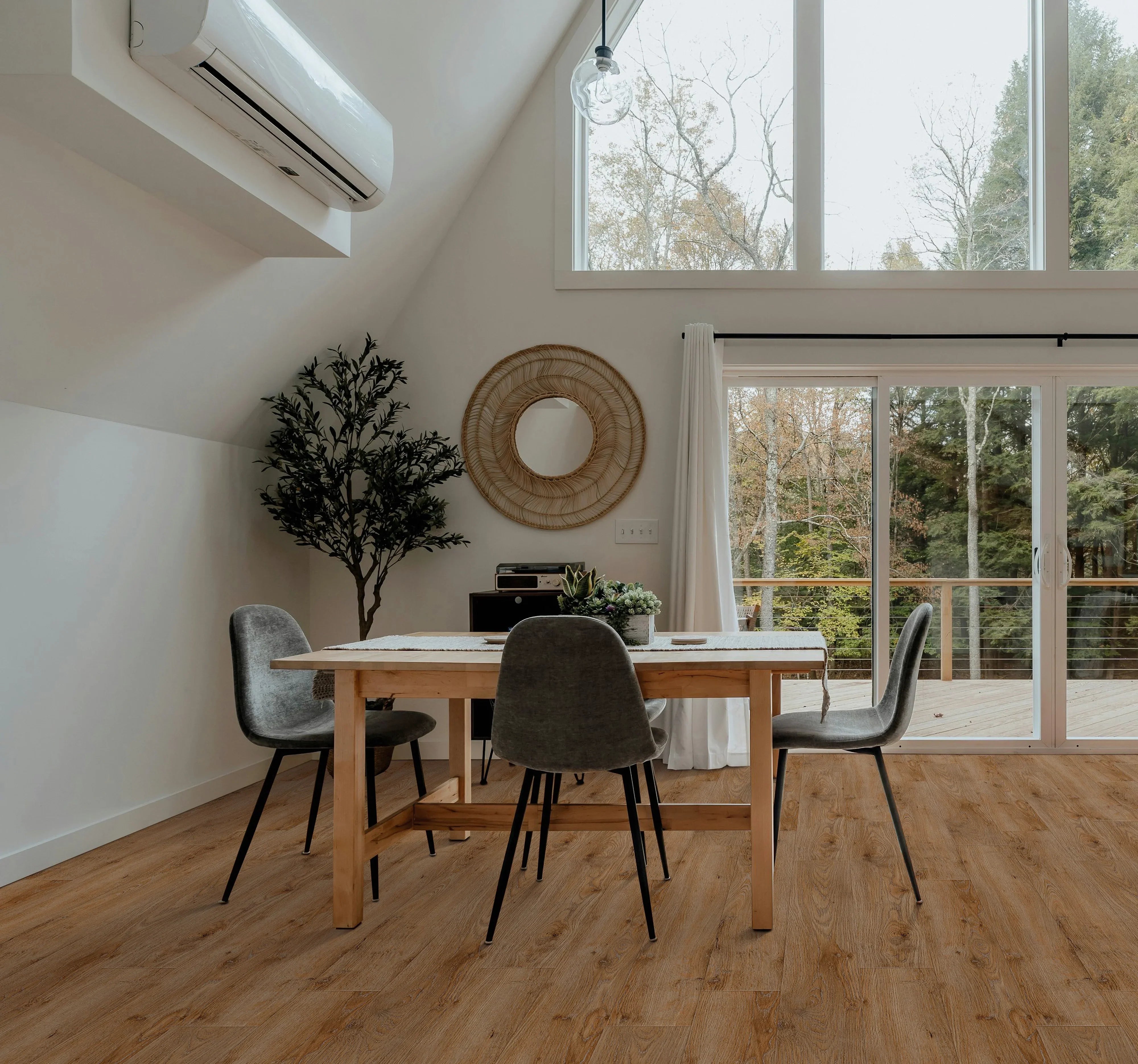 Auburn Oak LVP Flooring