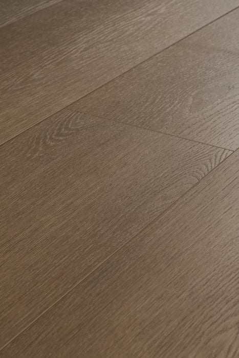 English Oak LVP Flooring - Image 3