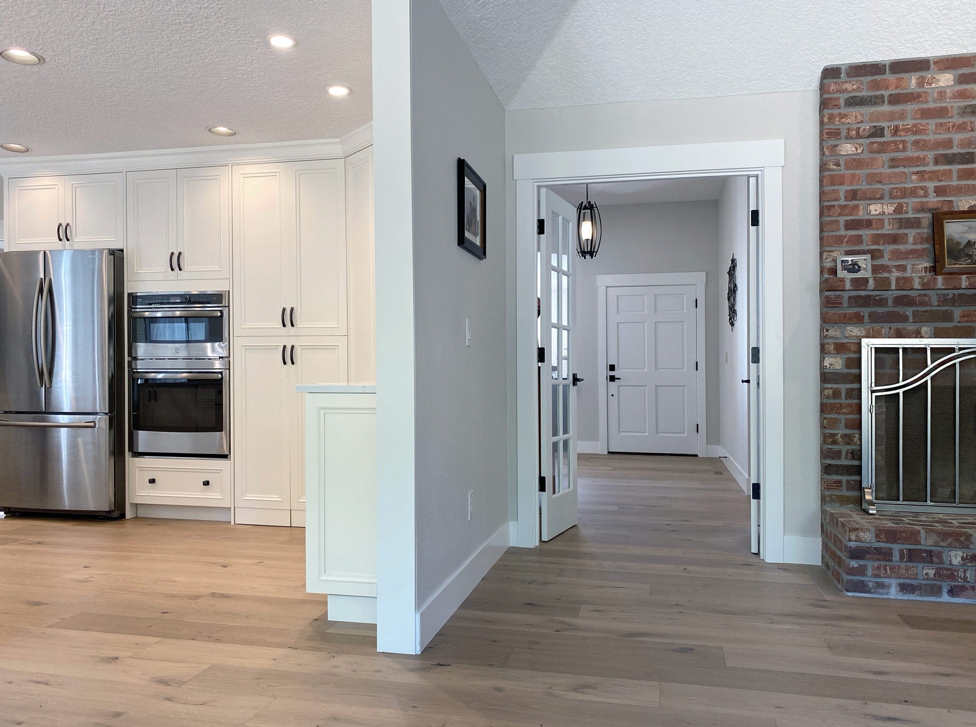 Allwood Avery 7" Engineered European Oak Hardwood Flooring - Image 2